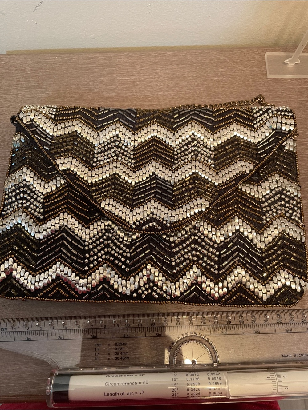 Source Unknown Black & Gold Beaded Chevron Foldover Clutch - Picture 5 of 8